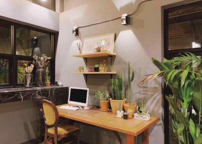 Chiang Mai Boutique Hotel for Sale  Prime Location, 18 Rooms 60M THB