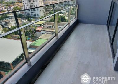 1-BR Condo at The Room Sukhumvit 38 near BTS Ekkamai