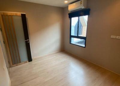 3-BR Townhouse in Chong Nonsi