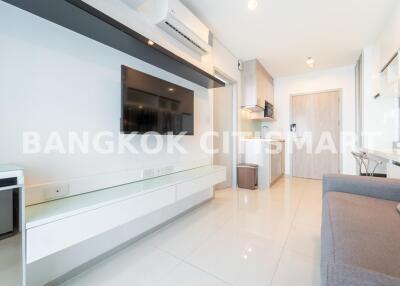 Condo at Ideo Mobi Charan Interchange for rent