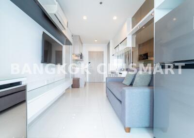 Condo at Ideo Mobi Charan Interchange for rent