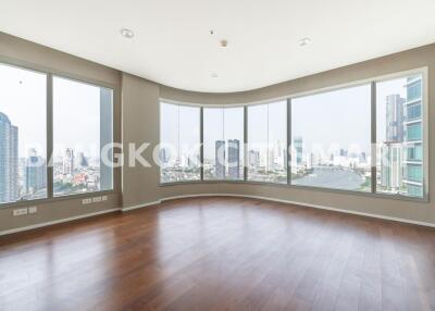 Condo at Menam Residences for sale