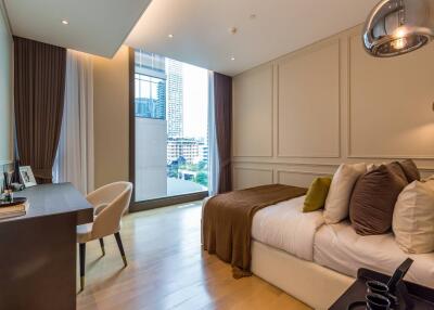 Baan Sindhorn - 2 Bedrooms and 168 Sqm., Chit Lom, Bangkok