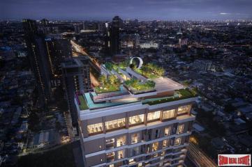 New High-Rise Condo with Roof Top Facilities next to BTS Pho Nimit, Krung Thonburi - Studio Units