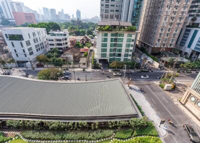 Baan Sindhorn - 2 Bedrooms and 161 Sqm., Chit Lom, Bangkok