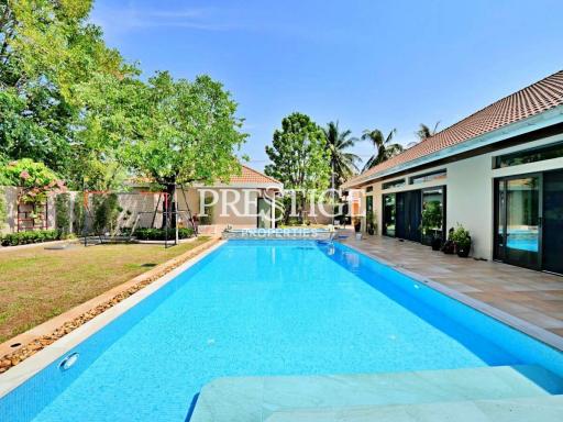 Sedona Villas – 4 bed 5 bath in East Pattaya PP9499