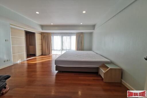 Spacious Four Bedroom Twin House for Rent in Phrom Phong - Pet Friendly