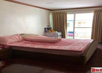 Four Bedroom 200 sqm House for Rent on Sukhumvit 26