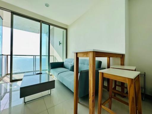 Bright and Modern Living Room with Ocean View