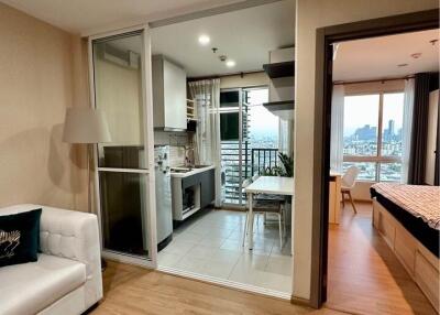 1 Bedroom Condo