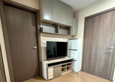 1 Bedroom Condo