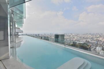 Condo for Rent at Life Asoke - Rama 9