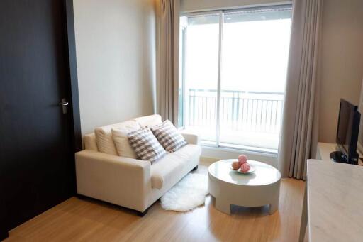 Condo for Rent at The Address Phayathai