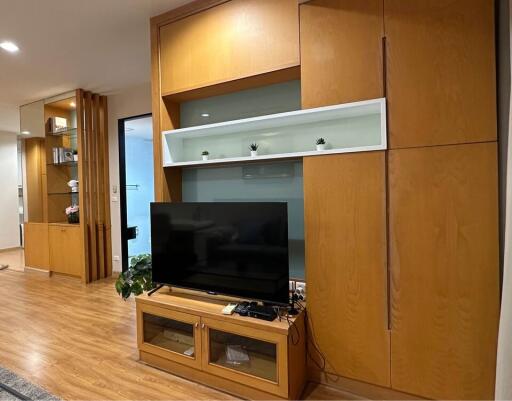 Condo for Rent at Citismart Sukhumvit 18 Condominium