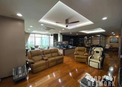 Condo for Sale at Baan Sathorn Chaophraya