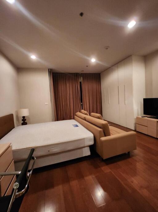 Condo for Rent at The Address Chit Lom