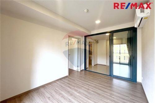 31 Sqm., 1 Bed Condo listed for ฿ 2,950,000.