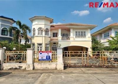 203 Sqm., 3 Beds Townhouse listed for ฿ 3,700,000.