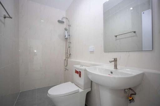 Bo Sang Townhouse Rental: Unfurnished 3 Bedrooms