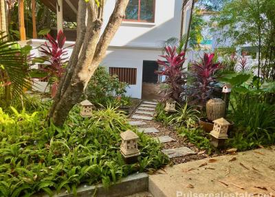 Panoramic Sea View 4-6 Bedroom Pool Villa for Sale in the Nai Harn/Rawai area of Phuket