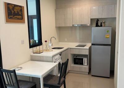 Condo for Rent at Life Asoke