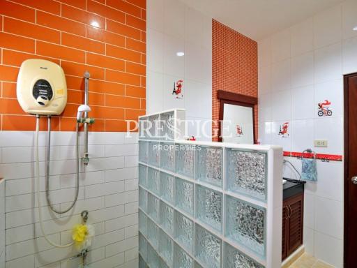 Private House – 5 bed 4 bath in Bang Saray PP10266