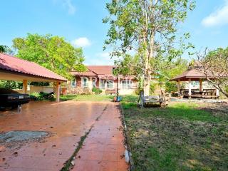 Private House – 5 bed 4 bath in Bang Saray PP10266