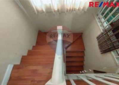 153 Sqm., 5 Beds House listed for ฿ 4,500,000.