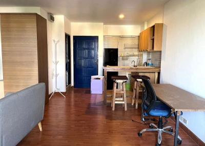 Galare Thong Studio Room For Rent
