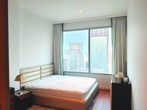 185 Rajadamri 2 bedroom condo for sale and rent