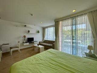 Bright and spacious bedroom with natural light and modern decor