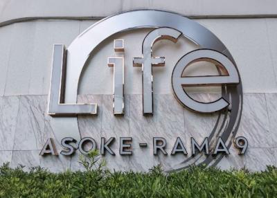 Life Asoke-Rama 9