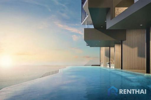 Beach front condominium  Arom Wongamat  2 bedroom sea view high floor