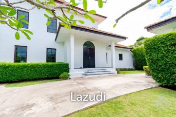 PALM HILLS : 2 Storey house with 6 Bed Bali Style  in big land plot