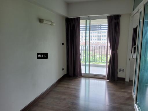 At 78 Condominium 2 rooms