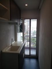 Budget Condo Tiwanon 3