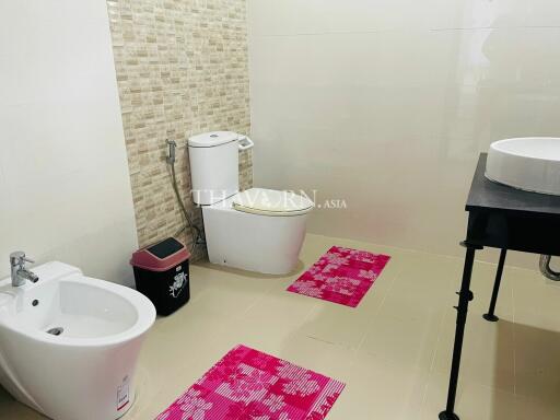 บ้าน ขาย 3 ห้องนอน 150 ตร.ม. ที่ดิน 256 m² ใน  Baan Dusit Pattaya View, Pattaya