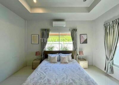 บ้าน ขาย 3 ห้องนอน 240 ตร.ม. ที่ดิน 398 m² ใน  Baan Piam Mongkon, Pattaya