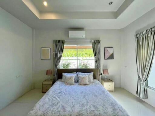 House For sale 3 bedroom 240 m² with land 398 m² in Baan Piam Mongkon, Pattaya