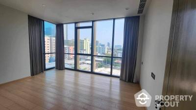 2-BR Condo at The Monument Thonglo close to Thong Lo