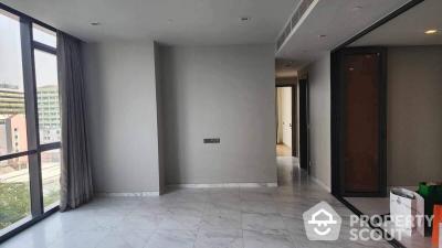 2-BR Condo at The Monument Thonglo close to Thong Lo