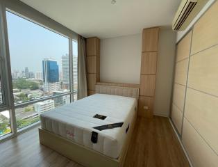 Fullerton  Luxury 3 Bedroom Condo in Ekkamai