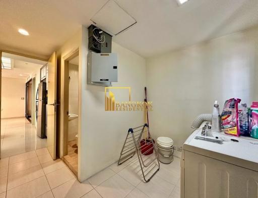 Las Colinas  Modern 2 Bedroom Condo in Asoke