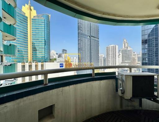 Las Colinas  Modern 2 Bedroom Condo in Asoke