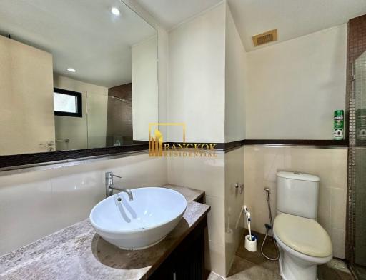 Las Colinas  Modern 2 Bedroom Condo in Asoke