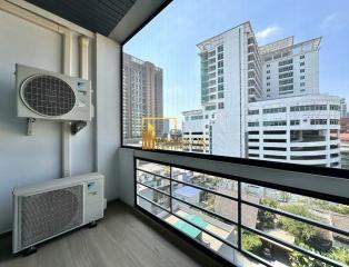 Chaiyapruk Place  Combined 4 Bedroom Condo in Sukhumvit 65