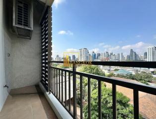 Beautiful 2 Bedroom Apartment in Ekkamai