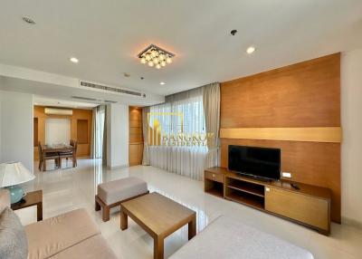 Beautiful 2 Bedroom Apartment in Ekkamai