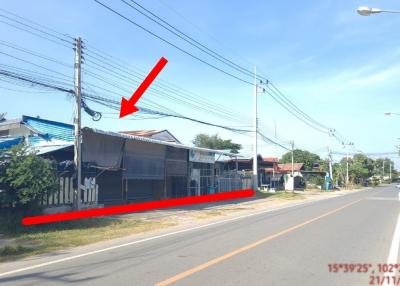Buildings, shops, Ban Nong Bua Phatthana community
