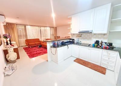 2 Bedrooms Condo in Panchalae Jomtien C011410